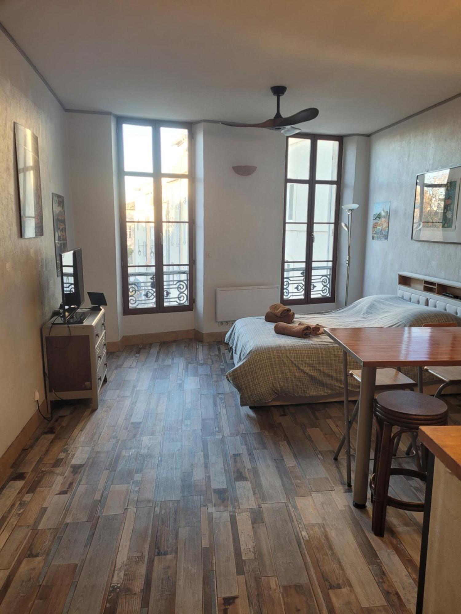 Studio Agreable Au Coeur Du Quartier Historique Marsylia Zewnętrze zdjęcie
